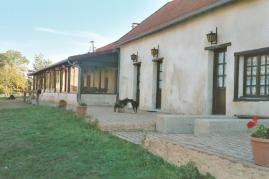 façade auberge et chambres